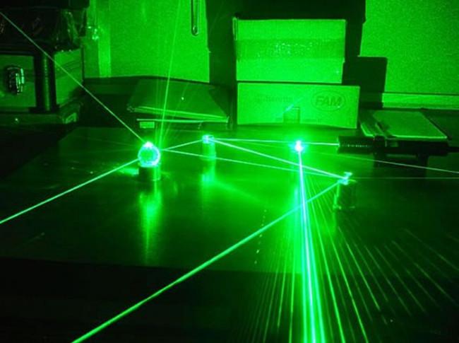 Pointeurs laser verts puissants 10000m 532nm pointeur laser de visée laser  vert haute puissance-Laser303-thsinde